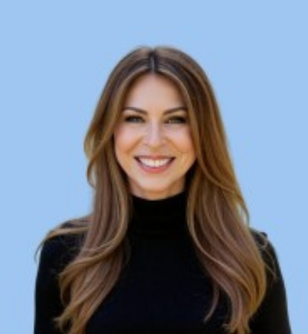 Samantha Bell, COMMITTEE MEMBER